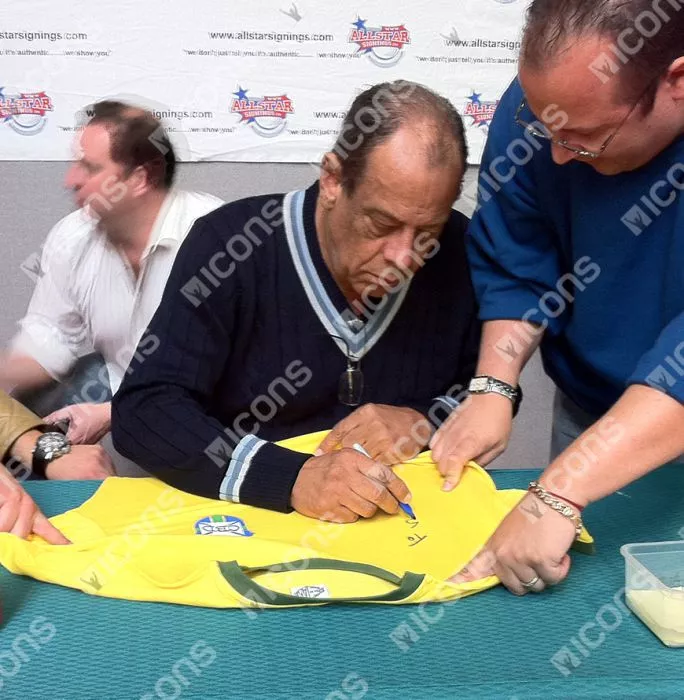 Icons Carlos Alberto Official 1970 FIFA World Cup™ Front Signed And Framed Brazil Home Shirt