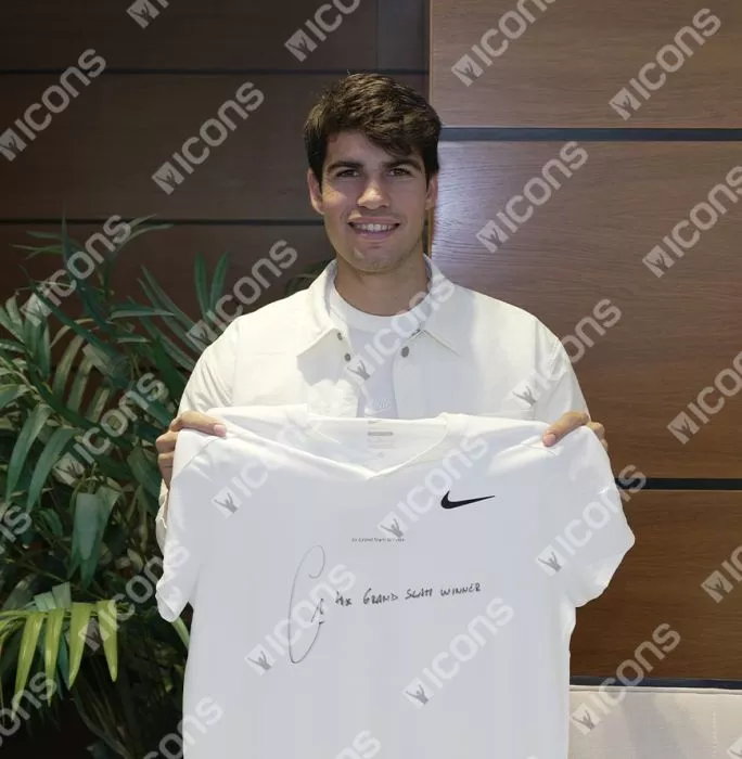 Icons Carlos Alcaraz Signed Nike Advantage Slam T- Shirt - "4x Grand Slam Winner" Inscription In Classic Frame