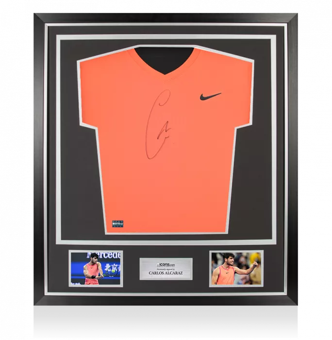 icons Carlos Alcaraz Signed Nike Dri-Fit Court Victory Tennis T-Shirt In Classic Frame