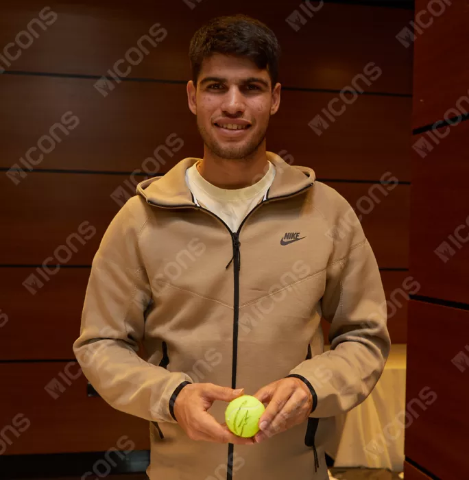 Icons Carlos Alcaraz Signed Slazenger Wimbledon Tennis Ball In Acrylic Case