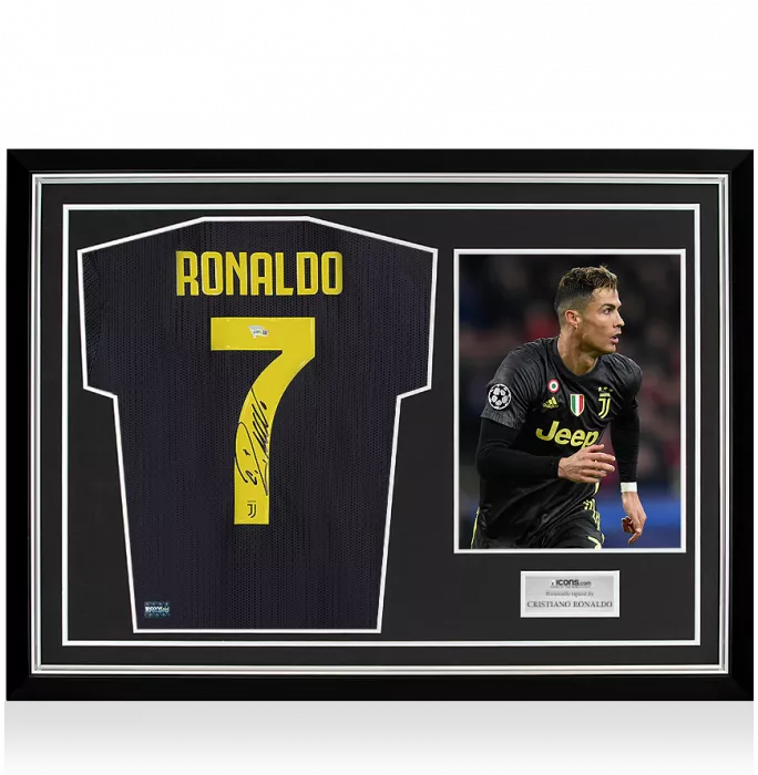 icons Cristiano Ronaldo Back Signed Juventus 2018-19 Third Shirt In Hero Frame: Option 1