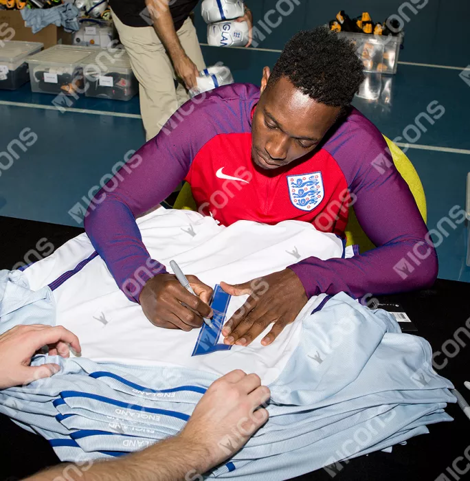 Icons Danny Welbeck Back Signed England 2016-17 Home Shirt: Number 11