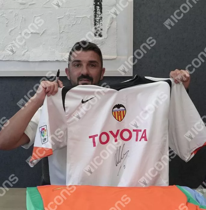 Icons David Villa Front Signed Valencia CF 2005-06 Home Shirt In Classic Frame