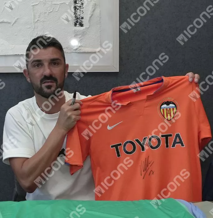 Icons David Villa Front Signed Valencia CF 2007-08 Away Shirt In Classic Frame