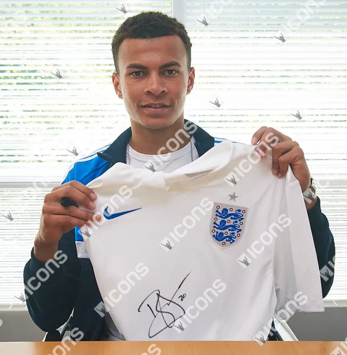 Icons Dele Alli Front Signed England 2014-15 Home Shirt In Classic Frame