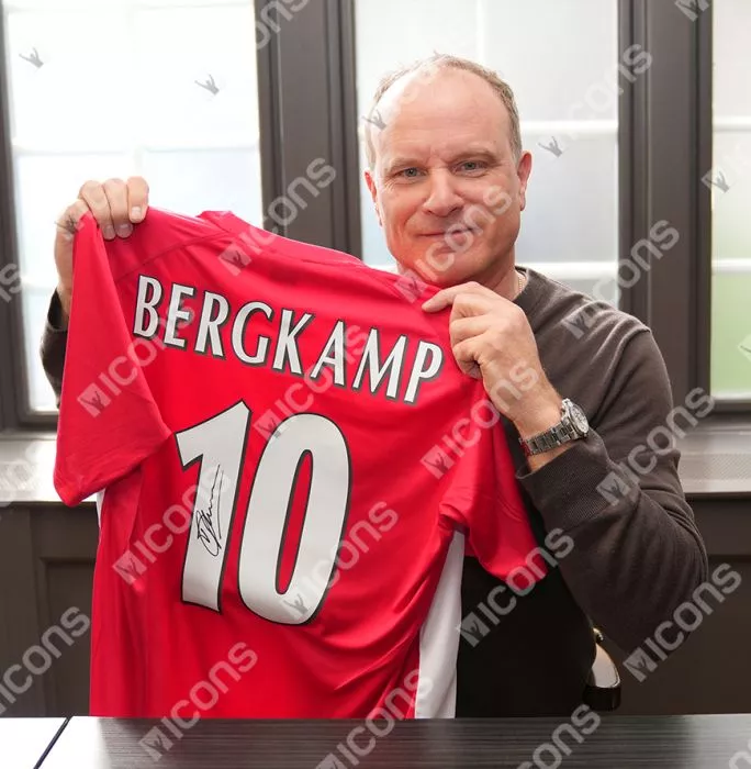Icons Dennis Bergkamp Back Signed Arsenal T-Shirt With Fan Style Numbers In Hero Frame: Option 1