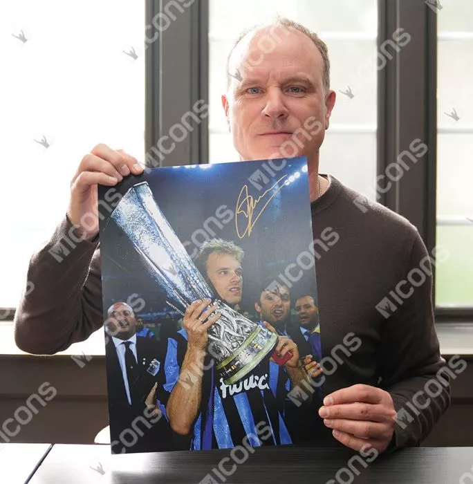 Icons Dennis Bergkamp Signed Internazionale Photo In Black Wooden Frame: UEFA Cup Winner