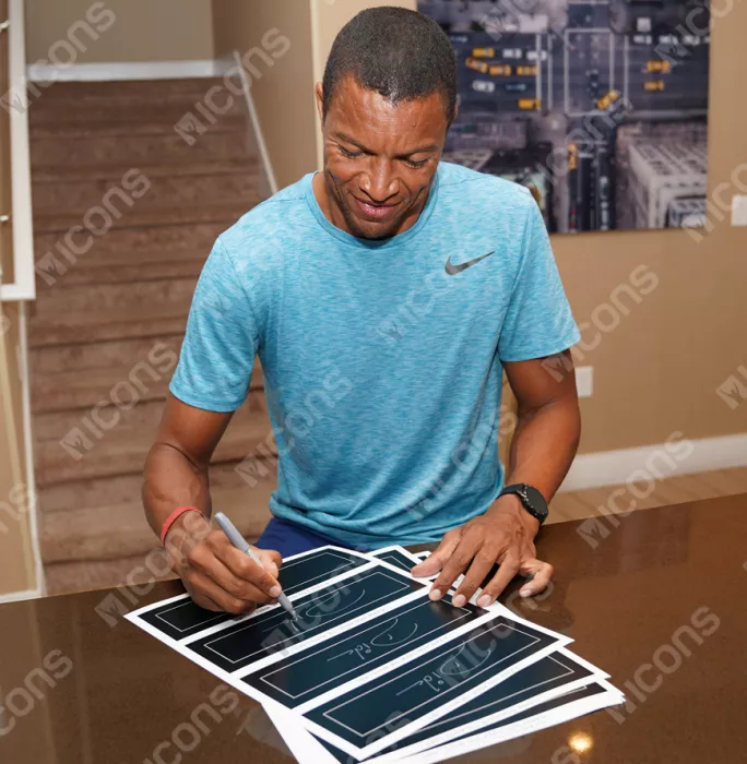 Icons Dida Signed Plaque And Photo Frame: Brazil Legend
