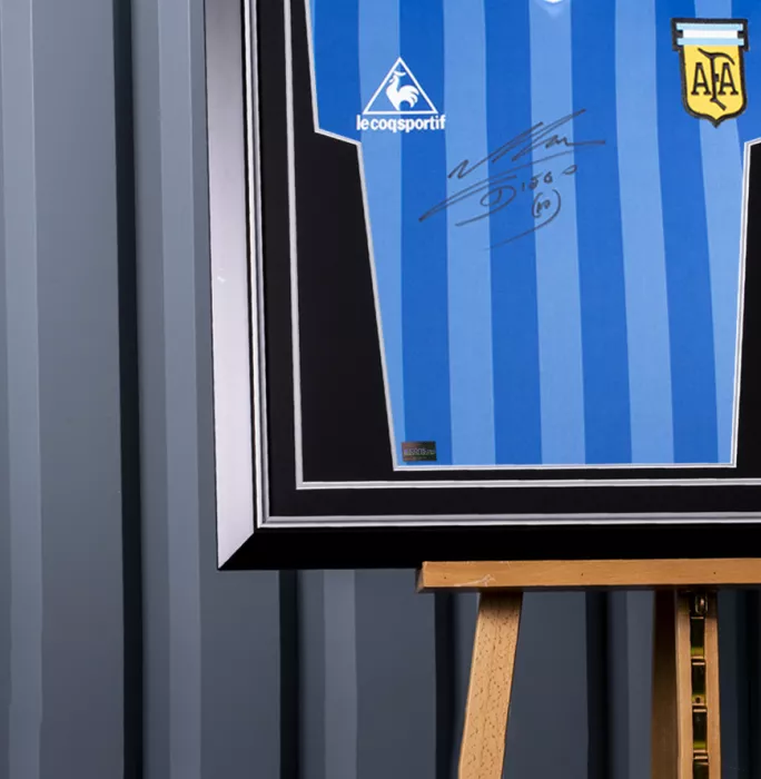 Icons Diego Maradona Front Signed Argentina 1986 Away Shirt In Hero Frame: Option 1