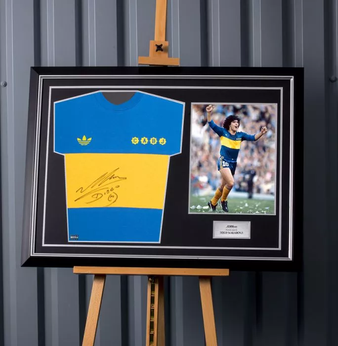 Icons Diego Maradona Front Signed Boca Juniors 1981-82 Home Shirt In Hero Frame: Option 1