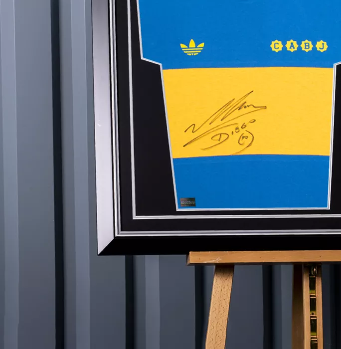 Icons Diego Maradona Front Signed Boca Juniors 1981-82 Home Shirt In Hero Frame: Option 1