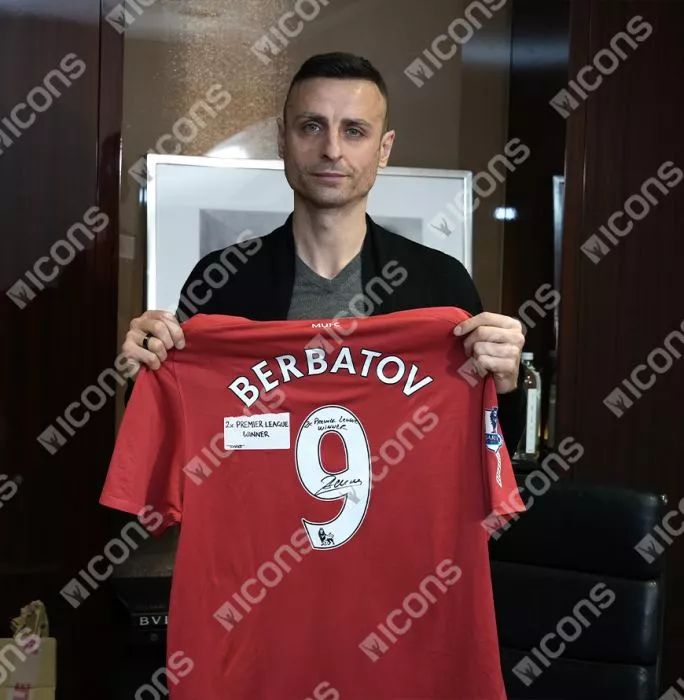 Icons Dimitar Berbatov Back Signed Manchester United 2010-11 Home Shirt: 2x Premier League Winner Inscription In Classic Frame