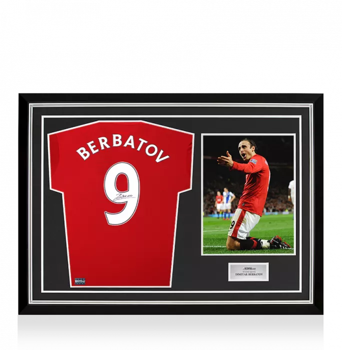 icons Dimitar Berbatov Back Signed Manchester United 2016-17 Home Shirt In Hero Frame: Option 1