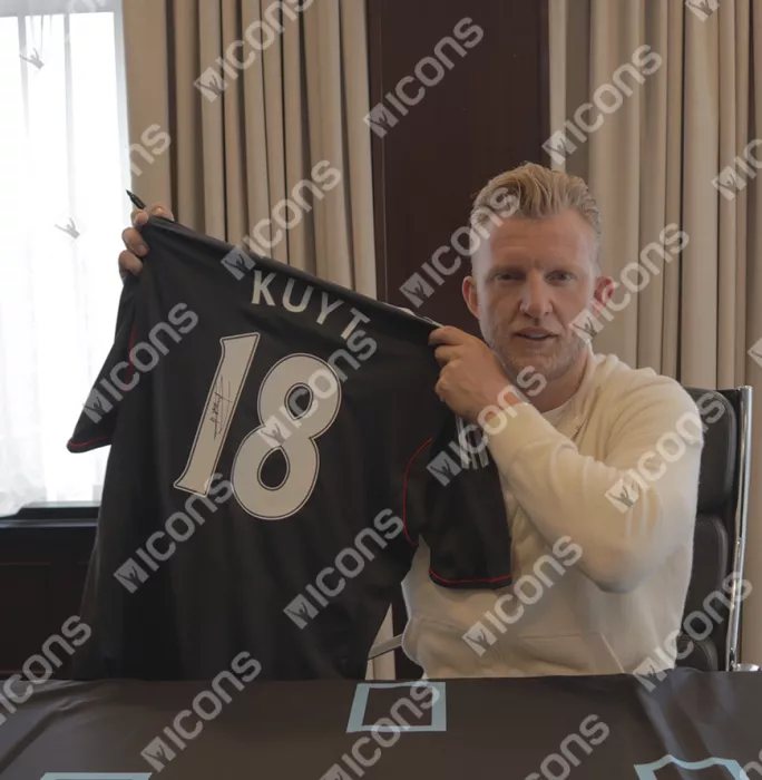 Icons Dirk Kuyt Back Signed Liverpool 2011-12 Away Shirt In Classic Frame