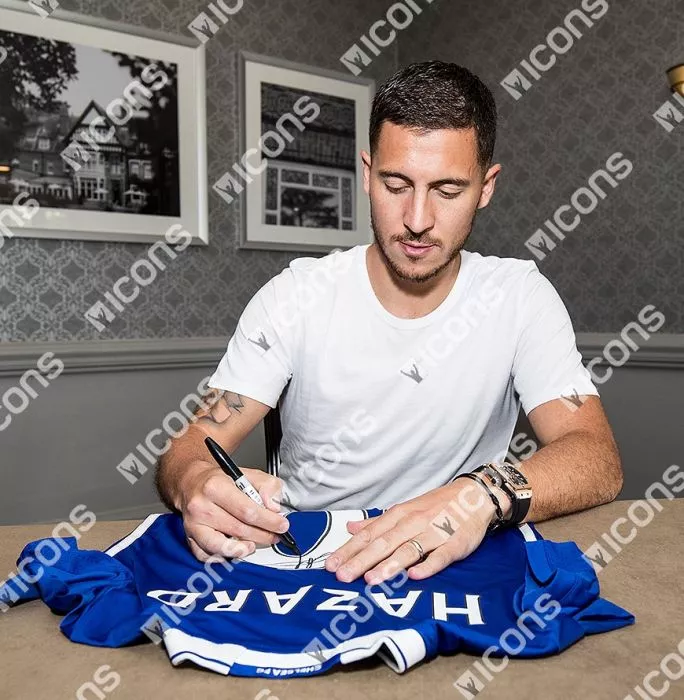 Icons Eden Hazard Back Signed Chelsea 2016-17 Home Shirt In Classic Frame