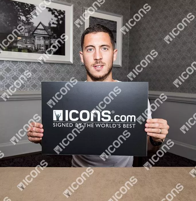 Icons Eden Hazard Back Signed Chelsea 2016-17 Home Shirt In Classic Frame