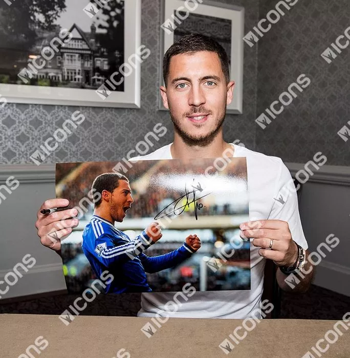 Icons Eden Hazard Signed Chelsea Photo In Black Wooden Frame: Goal Vs Hull City