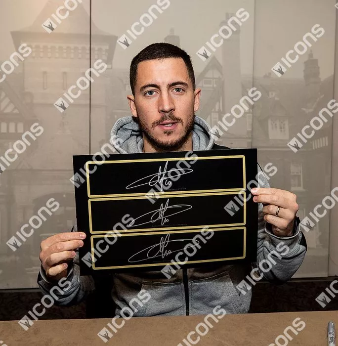 Icons Eden Hazard Signed Plaque And Photo Frame: Chelsea Europa League Winner