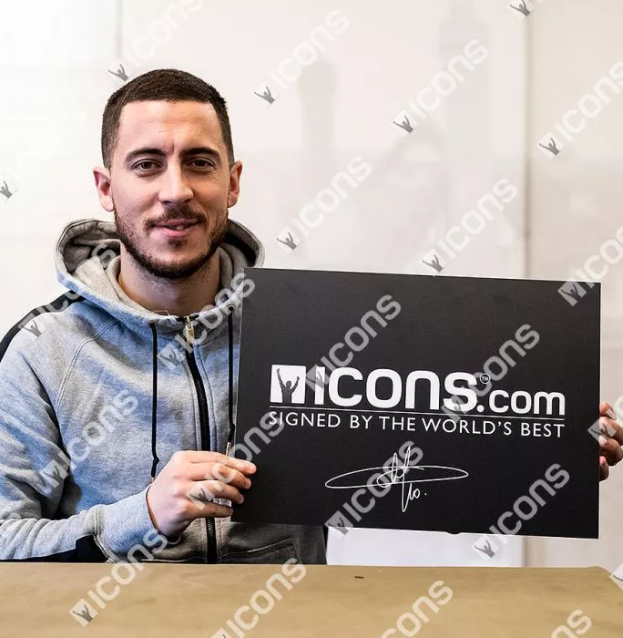 Icons Eden Hazard Signed Plaque And Photo Frame: Chelsea Knee Slide