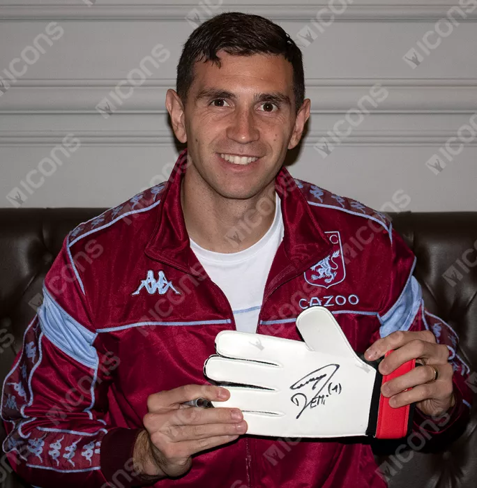 Icons Emiliano Martinez Signed Adidas Glove Signed In Black