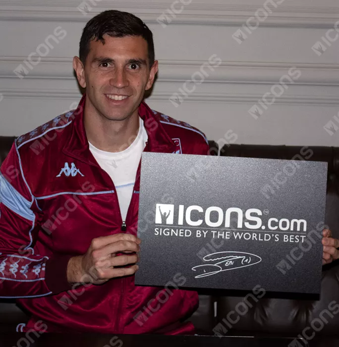 Icons Emiliano Martinez Signed Adidas Glove Signed In Silver