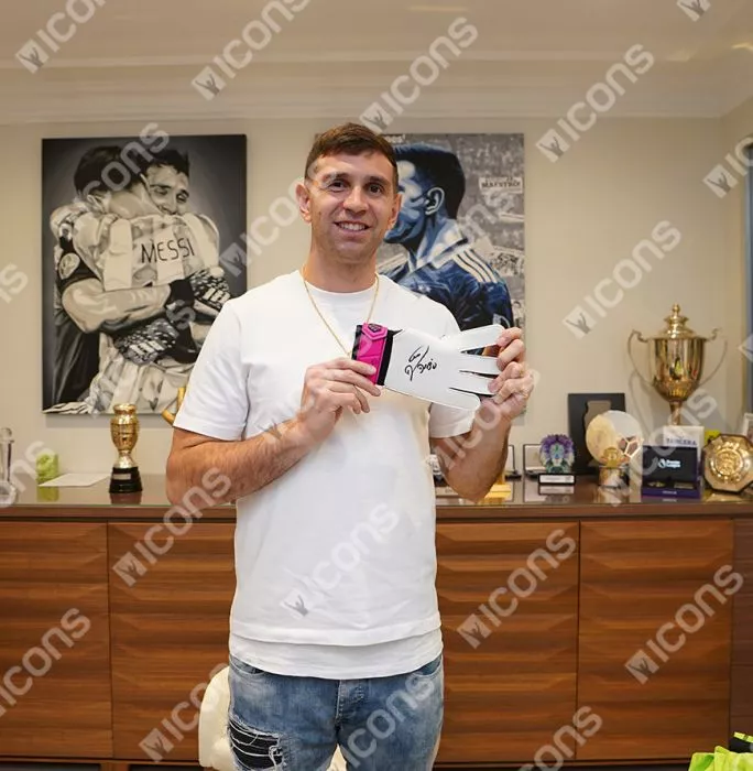 Icons Emiliano Martinez Signed Adidas Goalkeeper Glove