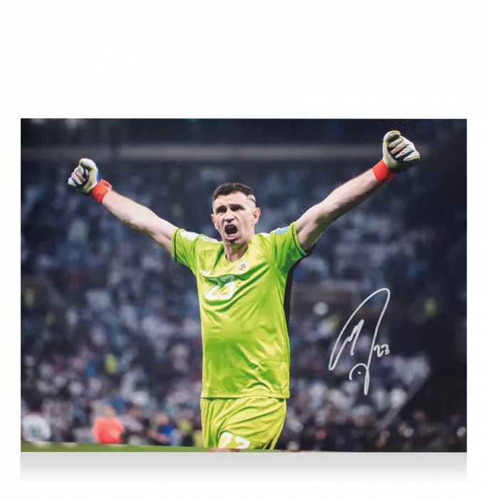 icons Emiliano Martinez Signed Argentina Photo: 2022 FIFA World Cup Final Celebration
