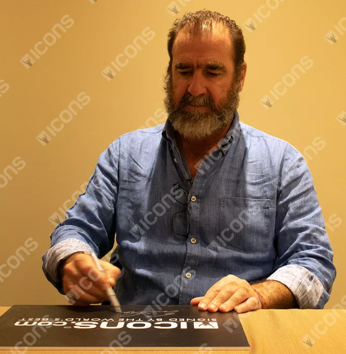Icons Eric Cantona Back Signed Black Kung-Fu Kick Style Shirt In Hero Frame: Option 1