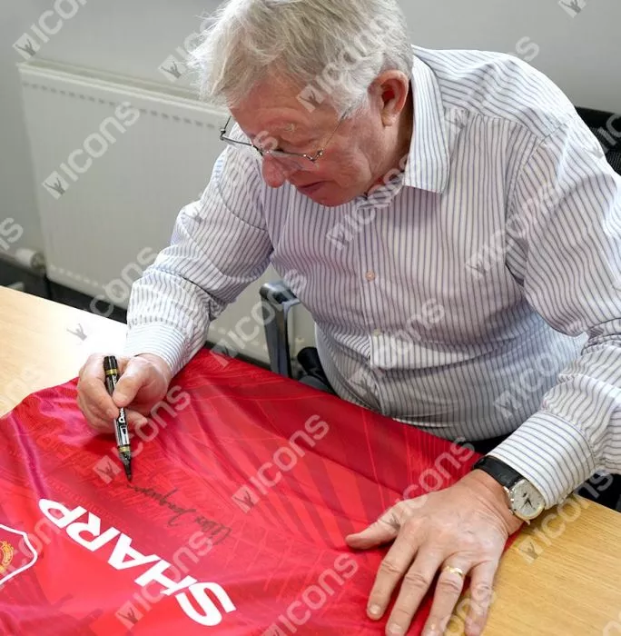 Icons Eric Cantona Dual Front Signed Manchester United 1996 Home Shirt With Sir Alex Ferguson In Hero Frame: Option 1