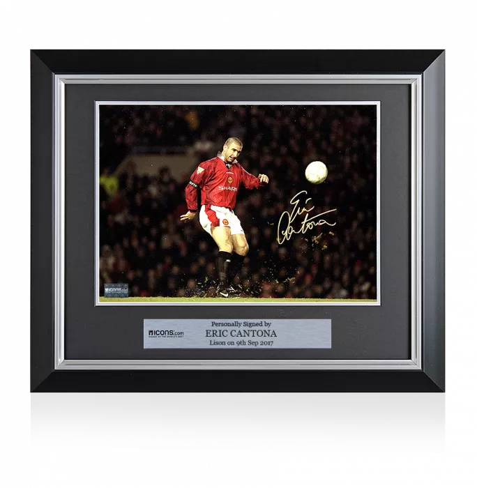 icons Eric Cantona Signed and Framed Manchester United Photo: Iconic Chip Goal vs Sunderland