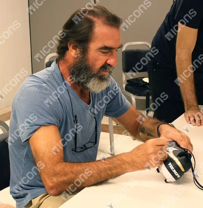 Icons Eric Cantona Signed And Manchester United Framed Black Nike Tiempo Boot