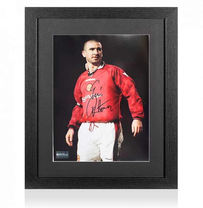 icons Eric Cantona Signed Manchester United Photo In Black Wooden Frame: Legend
