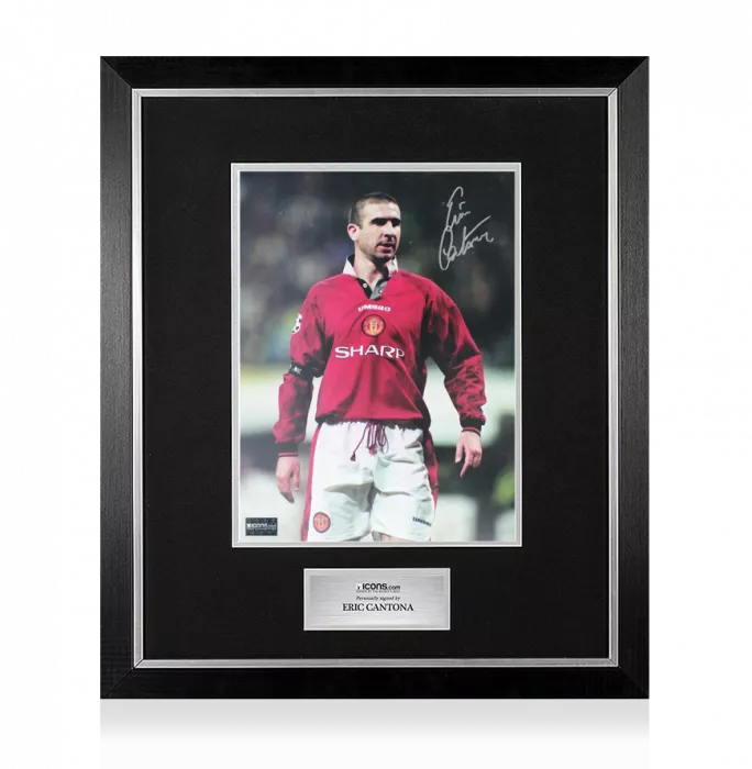 icons Eric Cantona Signed Manchester United Photo In Premium Photo Frame: Collar Up Celebration