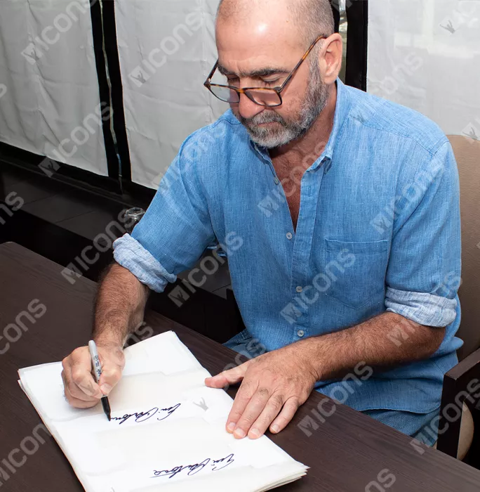 Icons Eric Cantona Signed Manchester United Shirt With Fan Style Number In Classic Frame