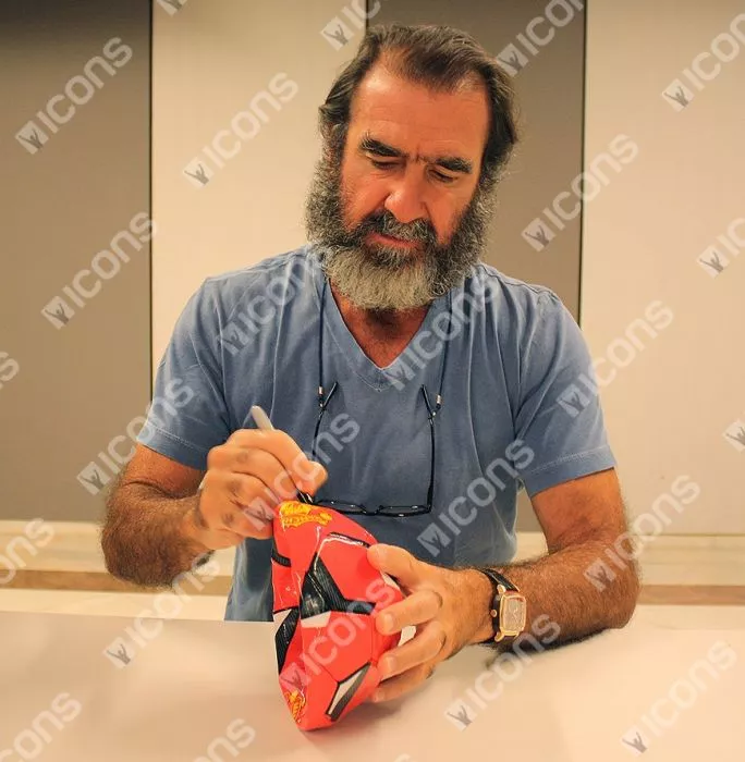 Icons Eric Cantona Signed Mini Manchester United Football