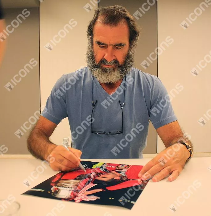 Icons Eric Cantona Silver Signed Manchester United Photo: 1996 FA Cup Winner