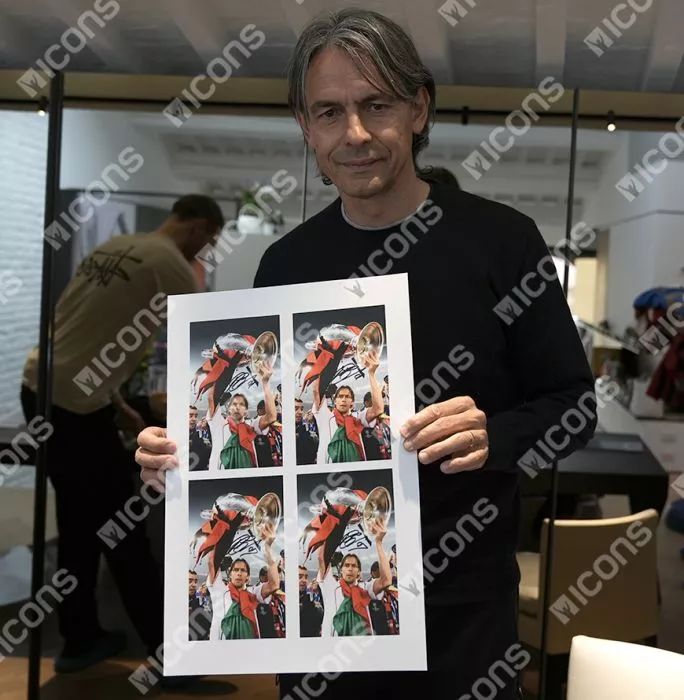 Icons Filippo Inzaghi Official UEFA Champions League Signed 3D Mini Replica Trophy On Stand: 2007 Winner