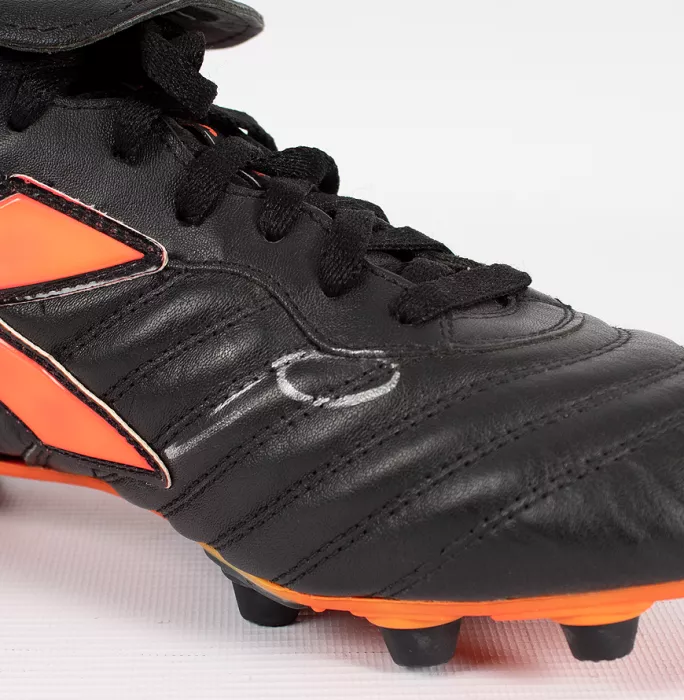 Icons Filippo Inzaghi Signed Black And Orange Inzaghi Diadora Boot: Special Edition