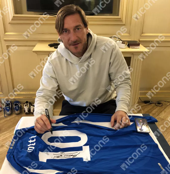 Icons Francesco Totti Back Signed Italy 2010-12 Home Shirt