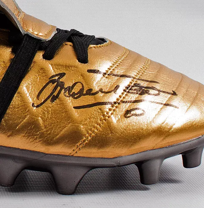 Icons Francesco Totti Signed Gold Nike Tiempo Boot In Acrylic Case: Totti X Roma Limited Edition