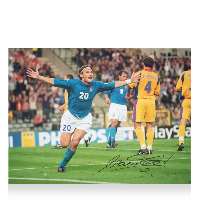 Icons Francesco Totti Signed Italy Photo In Black Wooden Frame: UEFA EURO 2000 Goal Vs Romania