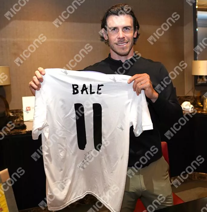 Icons Gareth Bale Back Signed Real Madrid Modern Home Shirt With Fan Style Numbers In Hero Frame: Option 1