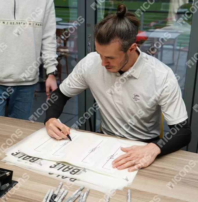 Icons Gareth Bale Back Signed Wales 2020-21 Home Shirt In Hero Frame: Option 1