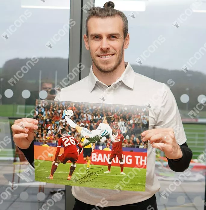 Icons Gareth Bale Signed Real Madrid Photo: 2018 UEFA Champions League Final Overhead Kick Goal