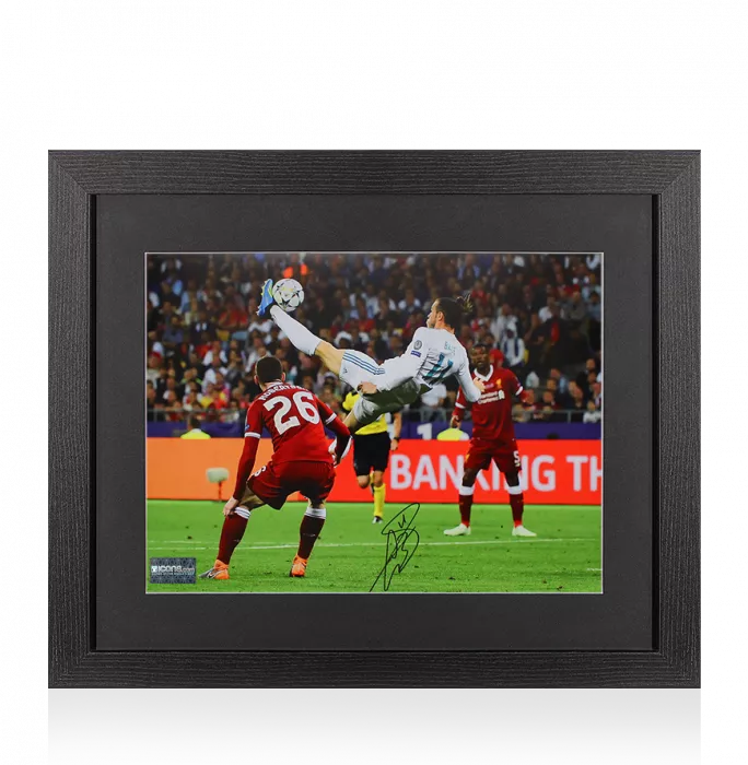 icons Gareth Bale Signed Real Madrid Photo In Black Wooden Frame: 2018 UEFA Champions League Final Overhead Kick Goal