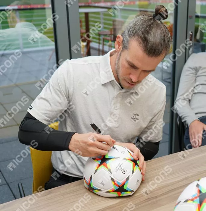 Icons Gareth Bale Signed UEFA Champions League Football