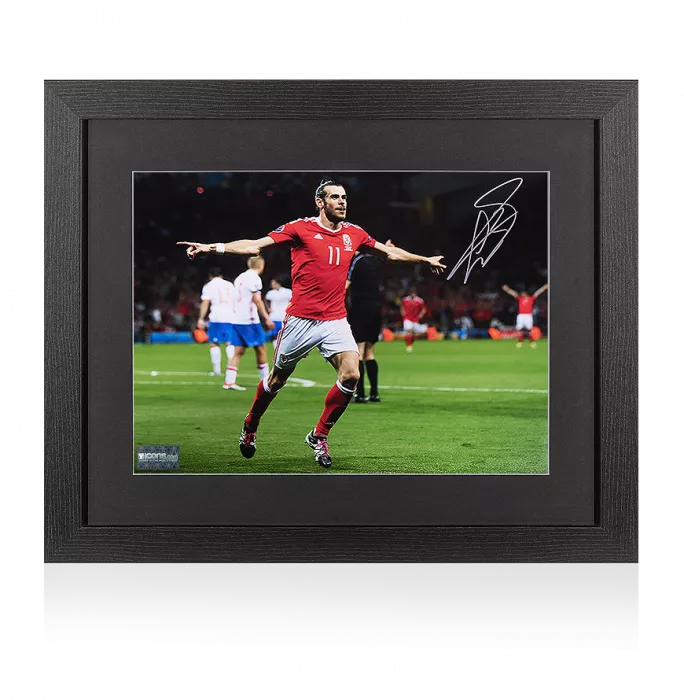 icons Gareth Bale Signed Wales Photo In Black Wooden Frame: UEFA EURO 2016 Goal vs Russia