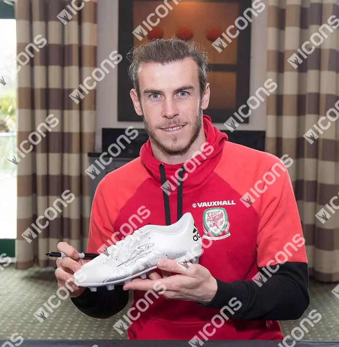 Icons Gareth Bale Signed White And Silver Adidas X 15.4 Boot