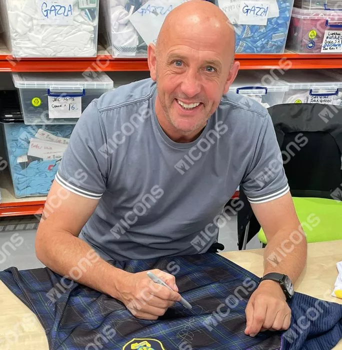 Icons Gary McAllister Front Signed Scotland Euro 1996 Home Shirt In Classic Frame