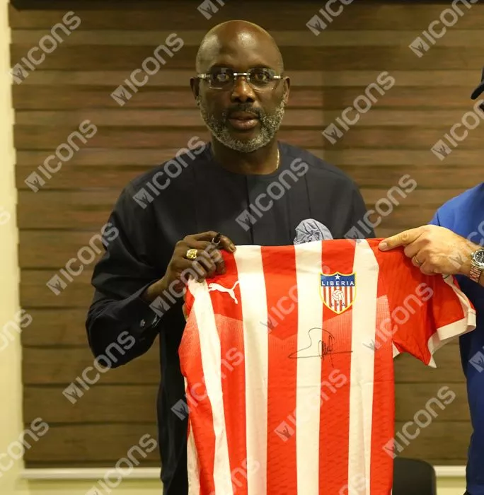 Icons George Weah Front Signed Liberia 2020-22 Home Shirt In Classic Frame
